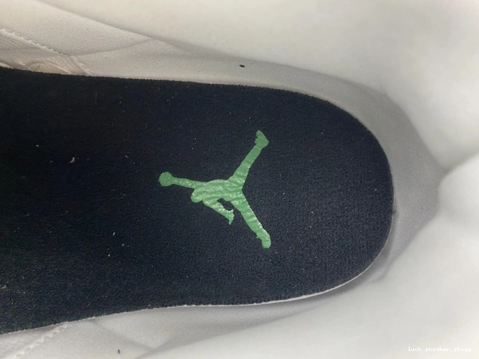 Cheap LUCY Crew White Oregon Ducks 594282233 Jordan 3 Retro Pit 0725